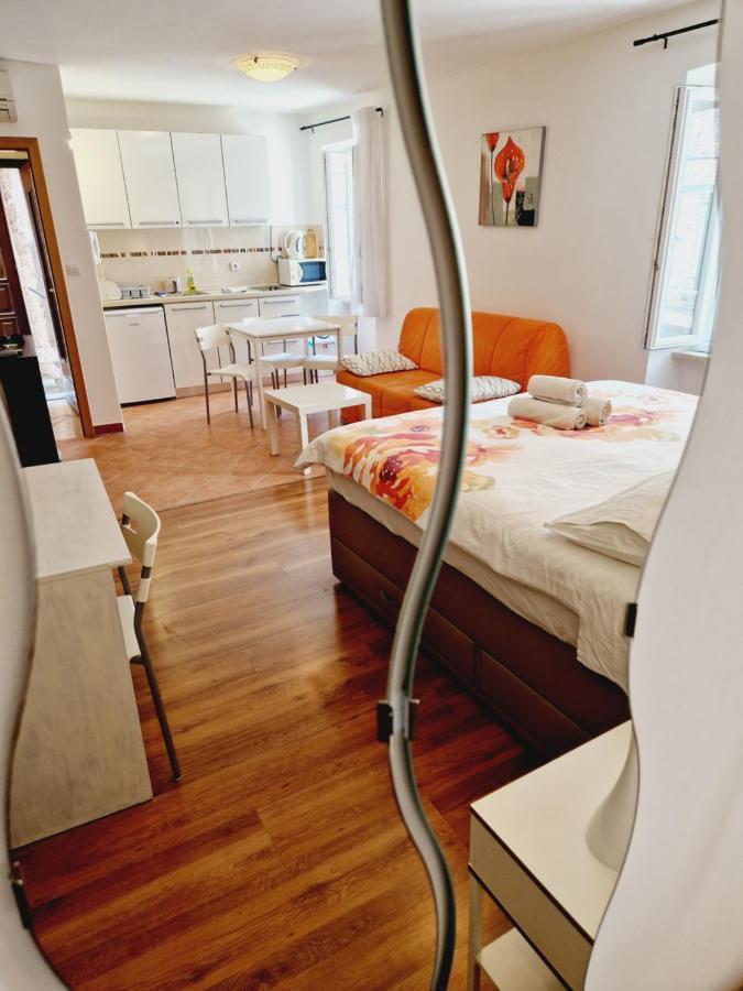 Apartment Casa Nova Rovinj Eksteriør bilde